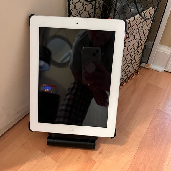 Post-Holiday Sale: FREE Shipping SHARPER IMAGE for iPad & other models. - Picture 14 of 16